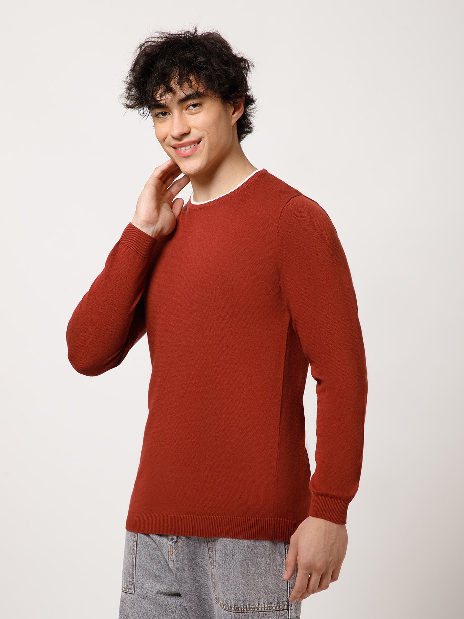 Essential Slim Fit Lightweight Crew Neck Pullover SweatShirt