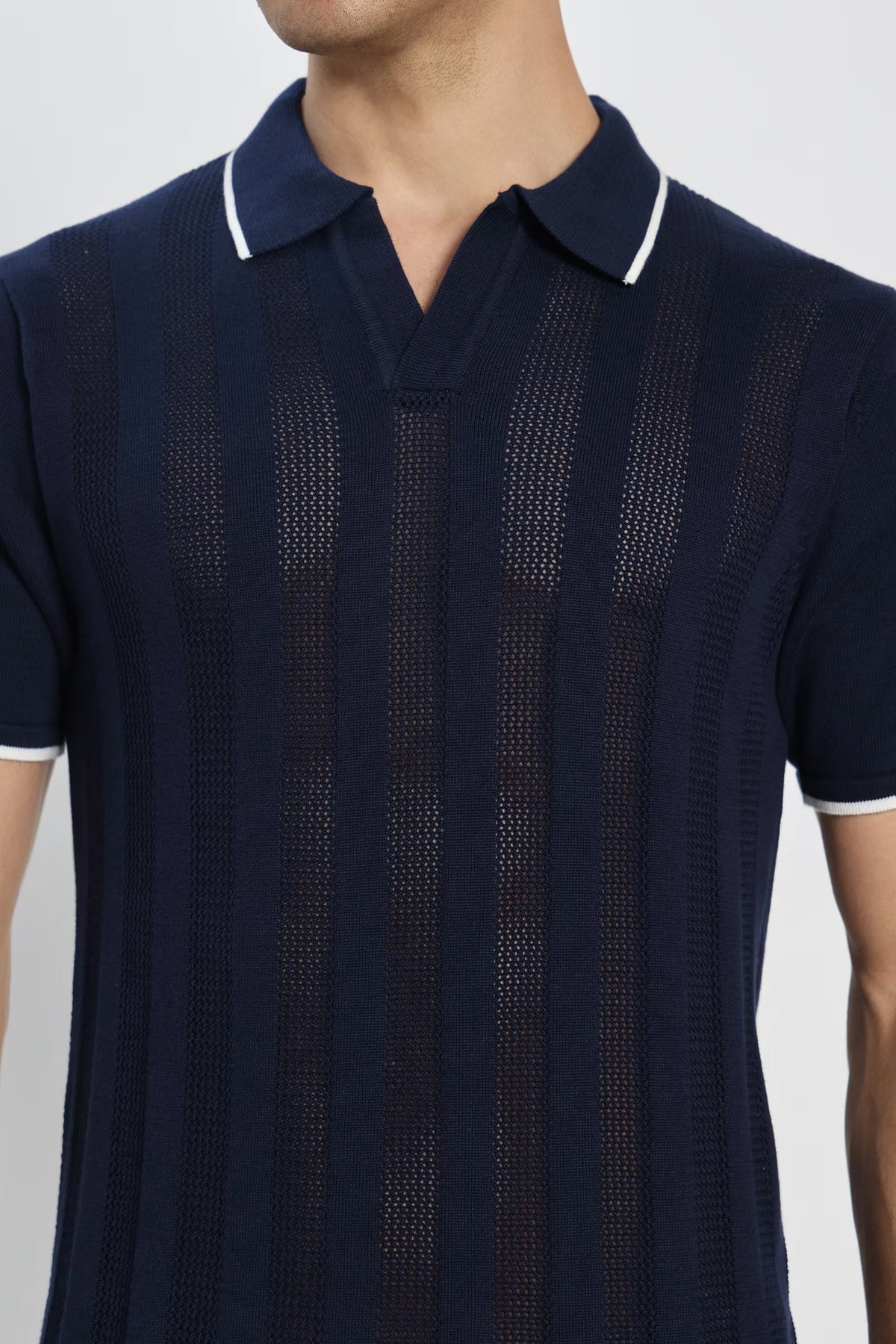 Rauth Men Striped Textured Knitted Polo Collar Casual T-Shirt