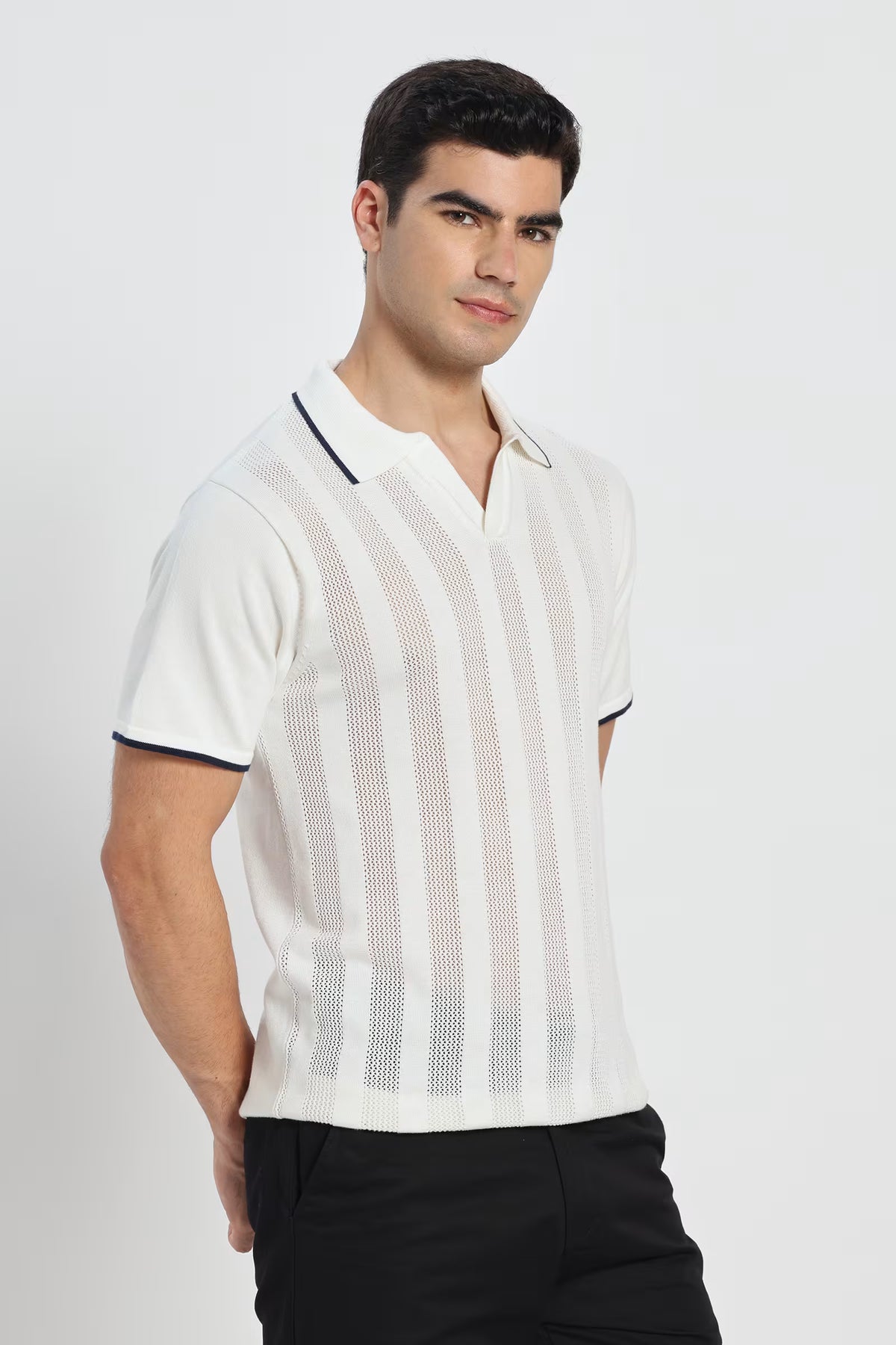 Rauth Men Striped Textured Knitted Polo Collar Casual T-Shirt